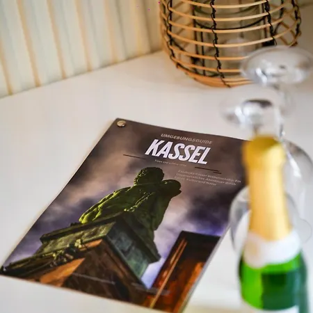 Mit Balkon Am Bergpark 卡塞尔